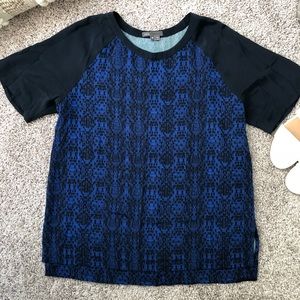 Vince 100% silk blue & navy top size M